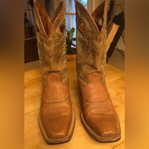 Men’s cowboy boots